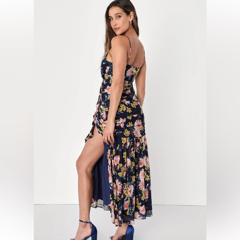Lulu's Stunning Navy Ruched Midi Dress